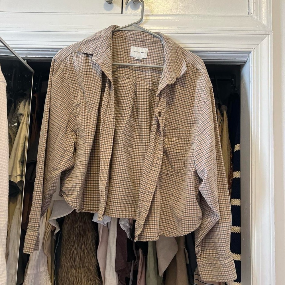 American Eagle Plaid Button-Up Shirt